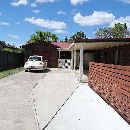 Twodogfolly At Creeklands Apartment Armidale Exterior photo